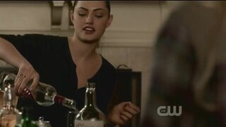 Phoebe Tonkin, Shelley Hennig, Brittany Robertson and Jessica Parker Kennedy on The Secret Circle s01e08