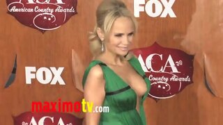 Kristin Chenoweth Cleavage at American Country Awards