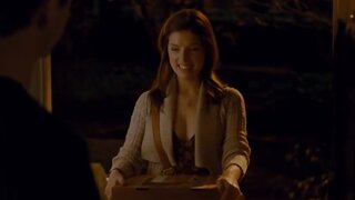 Anna Kendrick Cleavage in 50 50