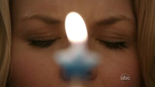 Jennifer Morrison Pokers on Once Upon Time s01e01