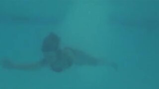 Kate Beckinsale in Swimsuit in Brokedown Palace