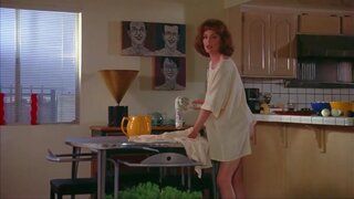 Julianne Moore with no panties on in Short Cuts