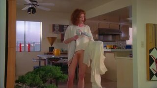 Julianne Moore with no panties on in Short Cuts