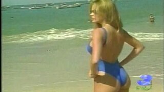 Sofia Vergara blue swimsuit video