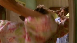 Julie Benz Completely Naked with a somewhat annoying camera from Dexter S02E01 PREAIR