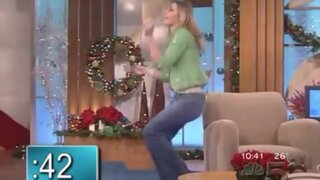 Jessica Biel shakes her ass
