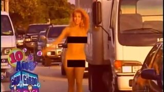 LiLi Estefan Nude walk in traffic on El Gordo