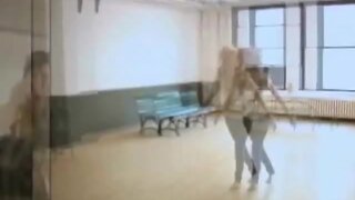 Avril Lavigne The Making of Hot