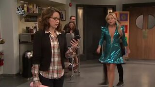 Jane Krakowski Cleavage on 30 Rock