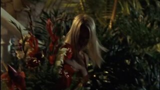 Karina Kraushaar Completely Nude from Klinik unter Palmen-Kuba Das Ende aller Lugen