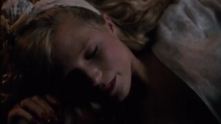 Jackie Swanson Topless in Lethal Weapon