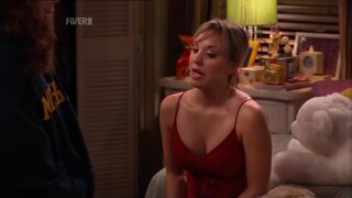Kaley Cuoco Cleavage on 8 Simple Rules