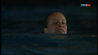 Chiara Schoras Nude in and out of the water from Picknick im Schnee