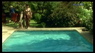 Julie Depardieu Topless in Une clinique au soleil