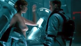 Carole Mackereth Topless in Total Recall 2070