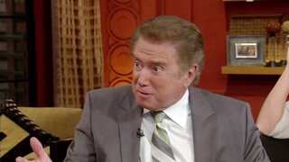 Kelly Ripa Upskirt on Regis and Kelly