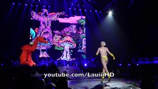 Miley Cyrus Ass and wardrobe malfunction at Bangerz Tour