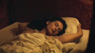 Virginie Ledoyen Nude in Les adieux a la reine