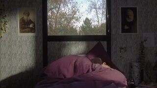 Jemima West Full Frontal in Paradis criminel