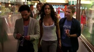 Emmanuelle Chriqui Cleavage on Entourage s8e7
