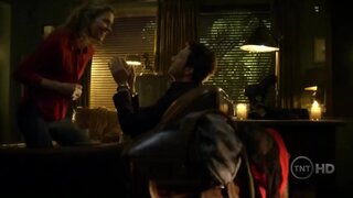 Tricia Helfer in Bra on Dark Blue s02e04
