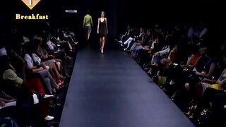 Models Nude at Paris and Milan Fashion weeks