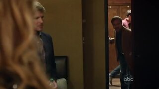 Hayden Panettiere Hot on Nashville s01e01