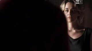 Laura Chiatti Topless in Il Sogno del Maratoneta
