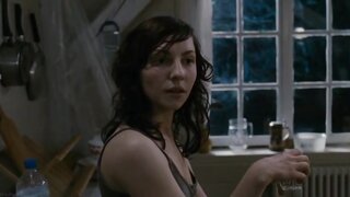 Katharina Schuttler Nude in bath in Es kommt der Tag