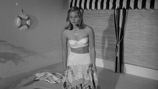 Cybill Shepherd Completely Nude in The Last Picture Show