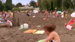 Amanda Bynes in Bikini in Shes the Man