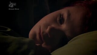 Kathryn Prescott and Lily Loveless in Undies on Skins s04e02