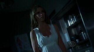 Jennifer Love Hewitt Looking Good on Ghost Whisperer S5 E4