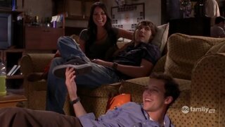Olivia Munn in Underwear and Cleavage on GREEK s03e08