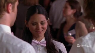 Olivia Munn on GREEK s03e05