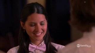 Olivia Munn on GREEK s03e05