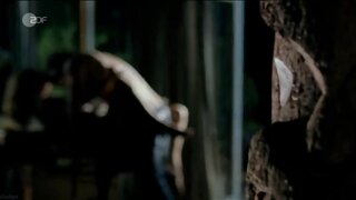 Suzan Anbeh Nude and Getting Banged from Sehnsucht nach Neuseeland
