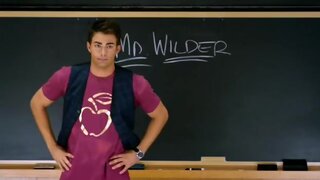Farrah Fisher and others Nude and Lesbian Kiss in Van Wilder Freshman Year