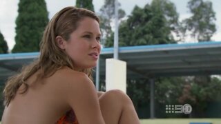 Anna Hutchison Nipple Slip in Underbelly s02e06