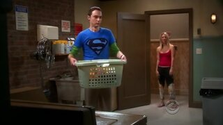 Kaley Cuoco Cleavage and Pokers on Big Bang Theory