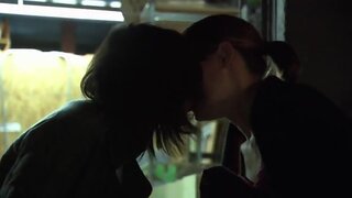 Katherine Moennig, Angela Gots and Clementine Ford Naked and making out from the L Word S05E08