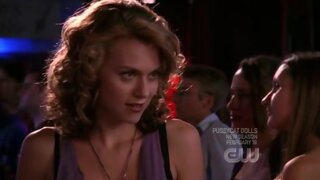 Sophia Bush Major Leggage in New One Tree Hill