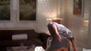 Yvonne Strahovksi and Mini Anden Upskirts and in Underwear on Chuck: s01e04