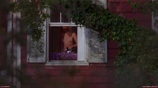 Sarah Trigger Undressed in Paradise