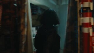 Sonia Jacob Full Frontal in La ligne droite