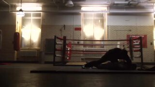 Keri Russell Ass and in Undies on The Americans s01e01