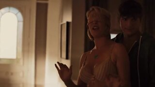 Katherine Heigl in Bra and Butt in Killers