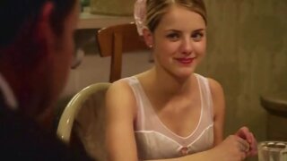 Laura Wiggins in Underwear on Shameless s1e10