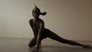Jessica White Full Frontal in mag and Photoshoot