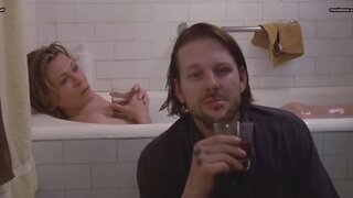 Faye Dunaway in bathtub in Barfly